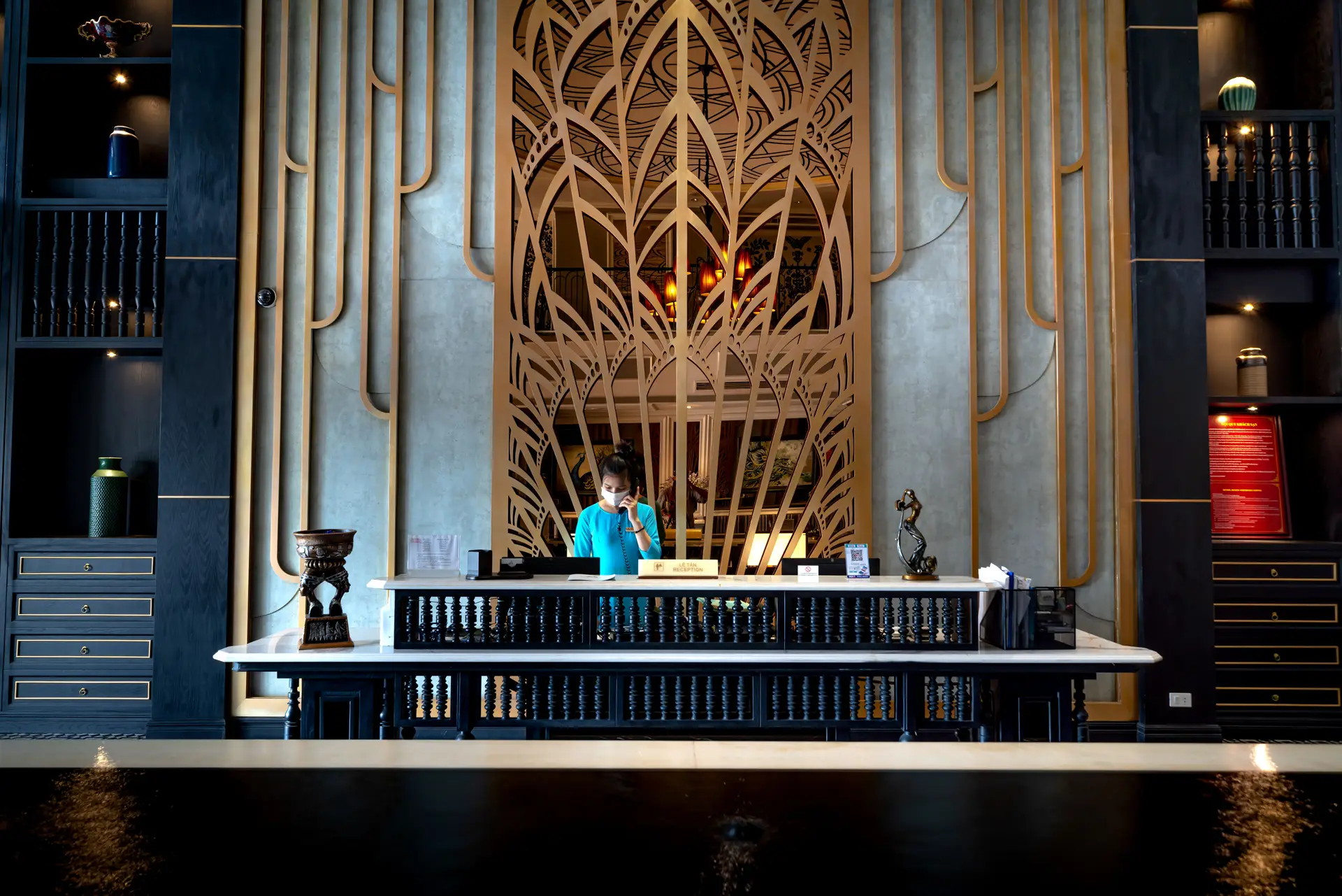 Reception Detail