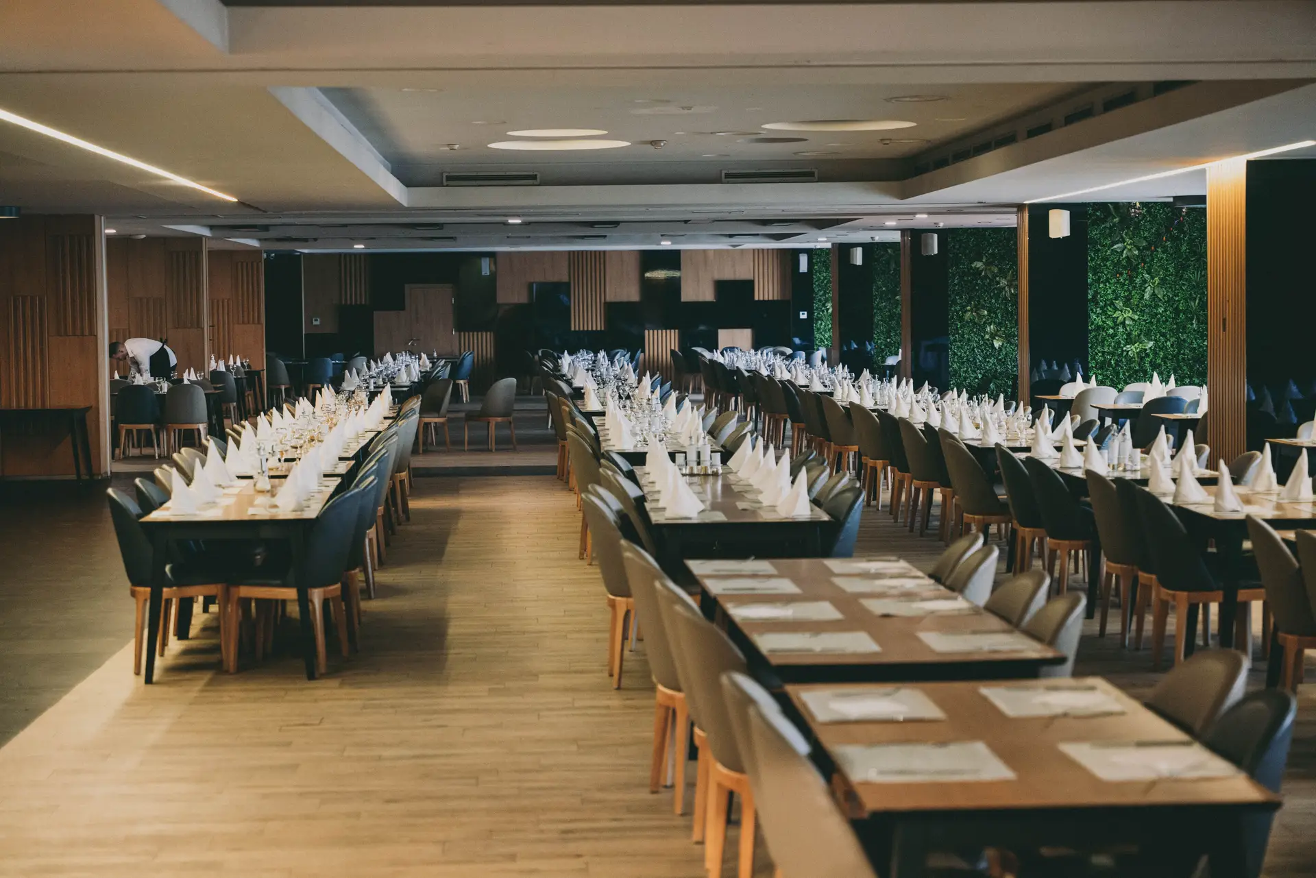 Dining Scene